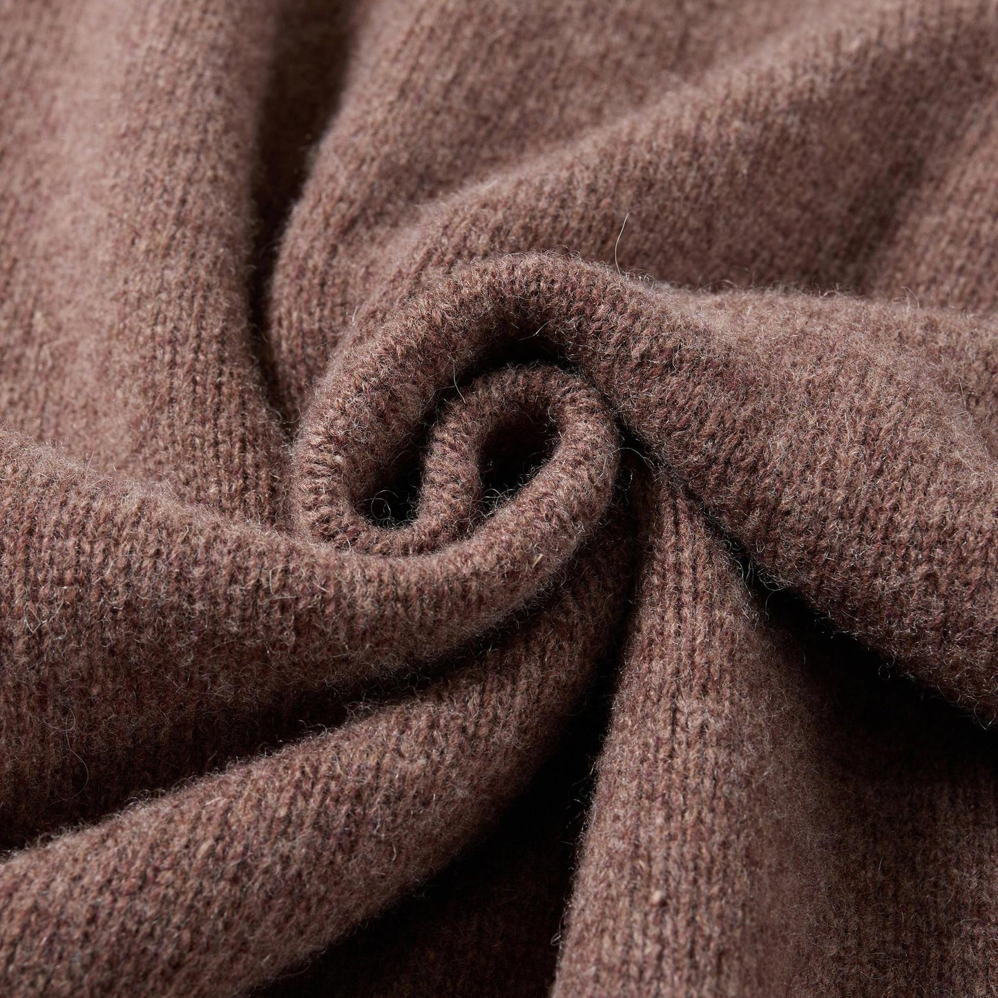 2025 Polo neck sweater