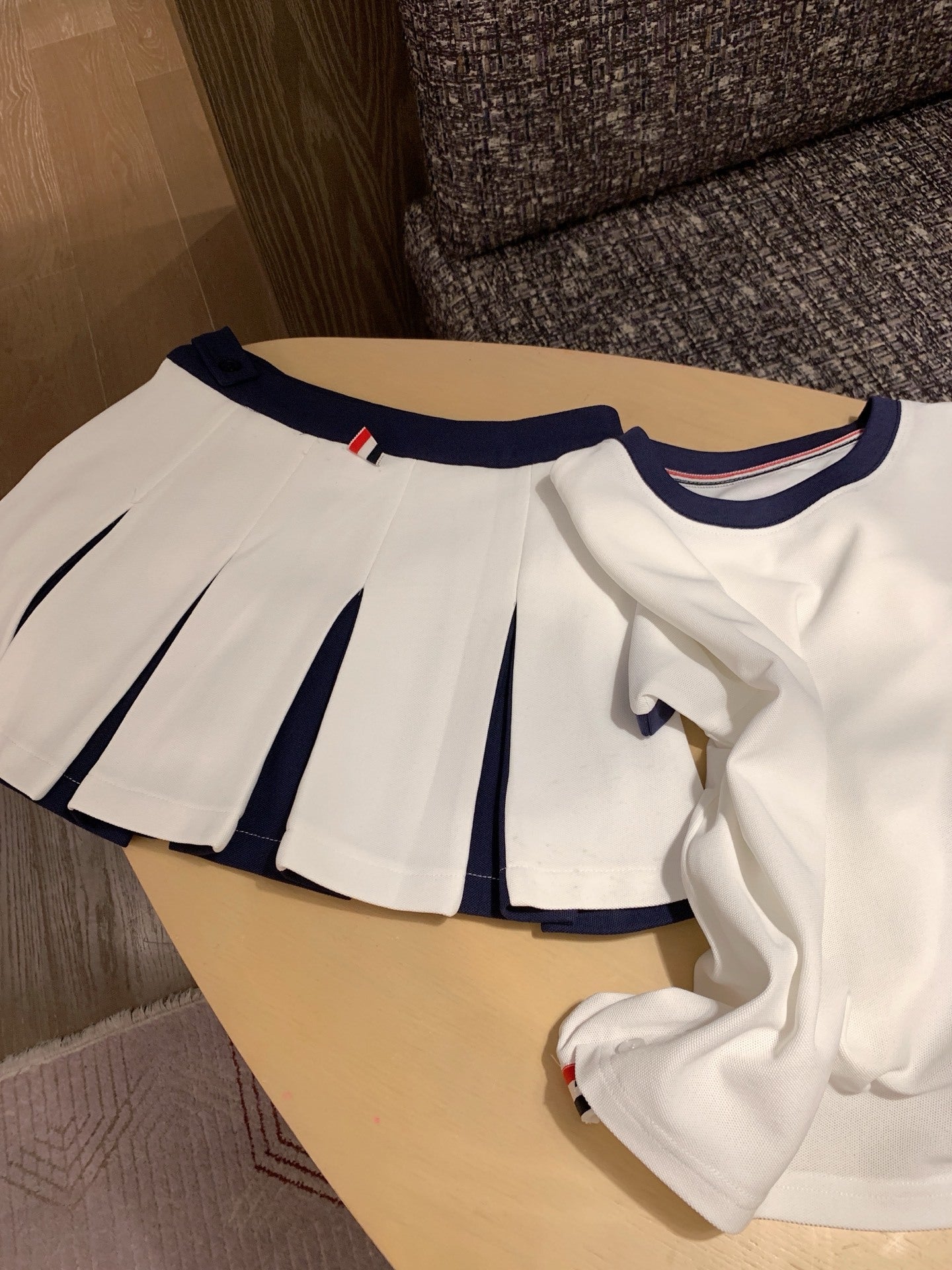 2025ss T-shirt pleated skirt