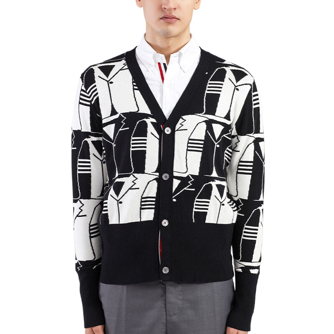 Contrast color sweater