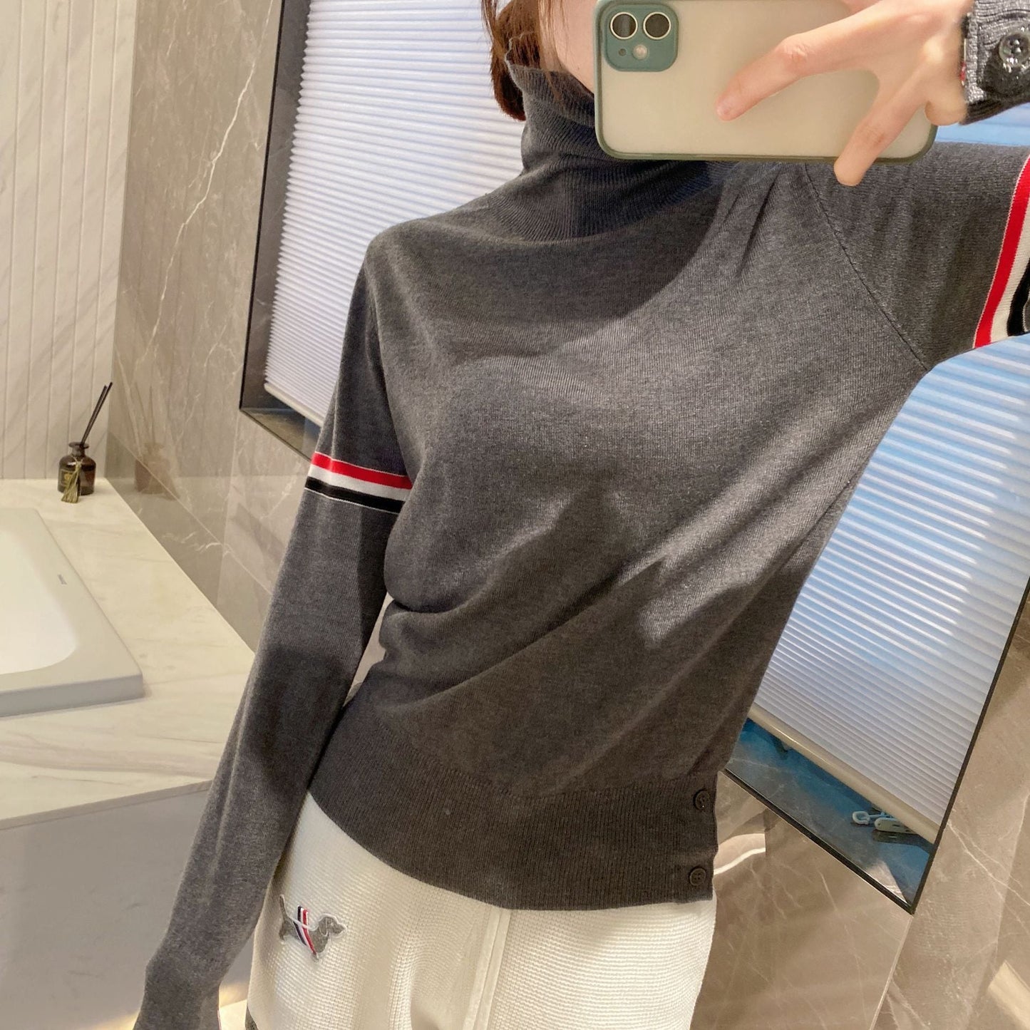 2025 Turtleneck sweater