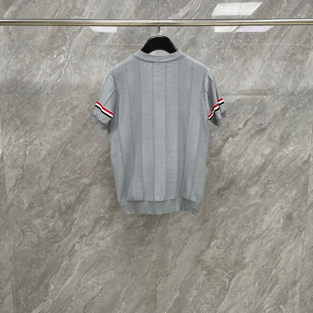 2025  Knitted T-shirt