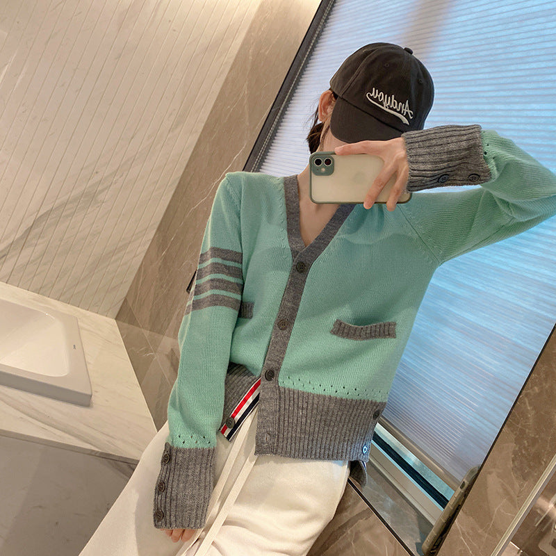 2025 Four-bar wool cardigan