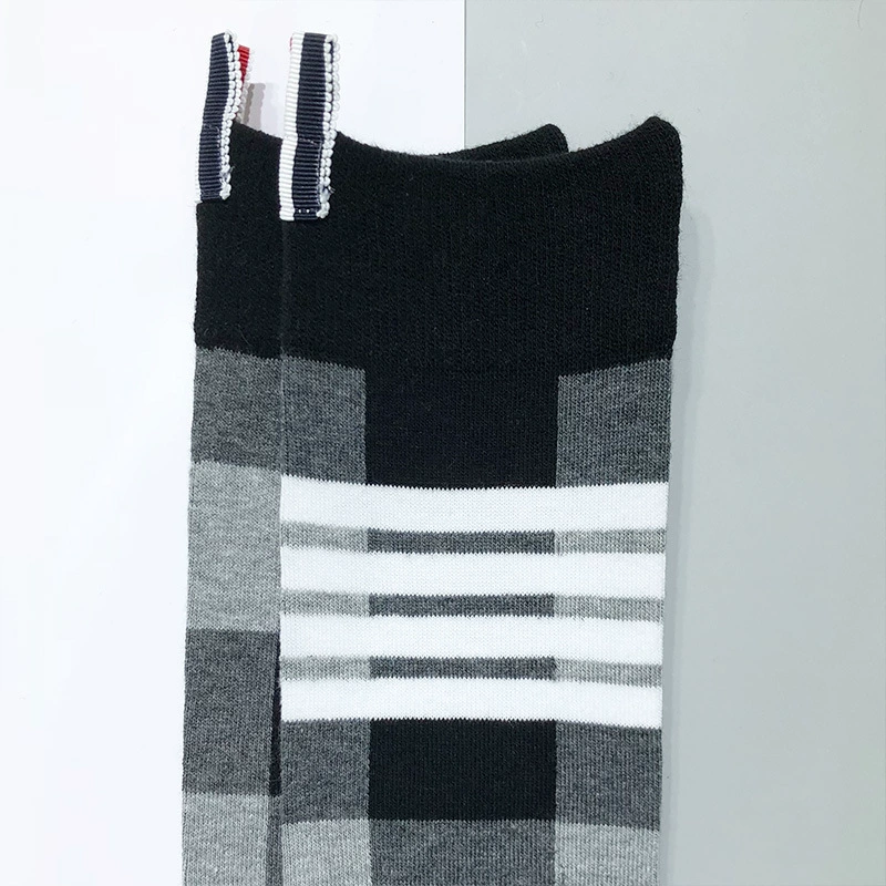2025 Four-stripe check socks