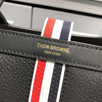 2025 SS Top-grade cowhide messenger bag