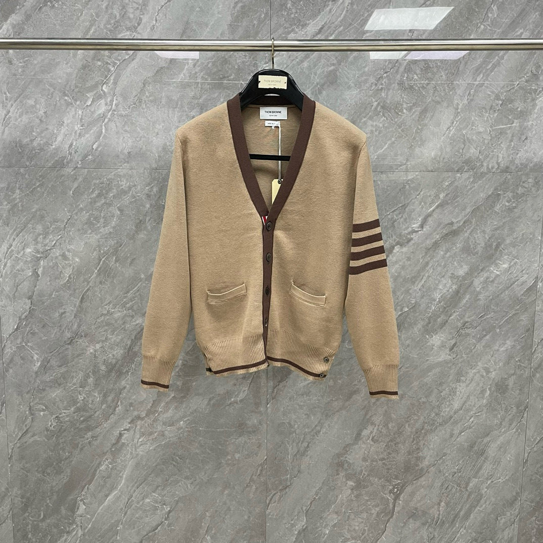 2025  knitted cardigan