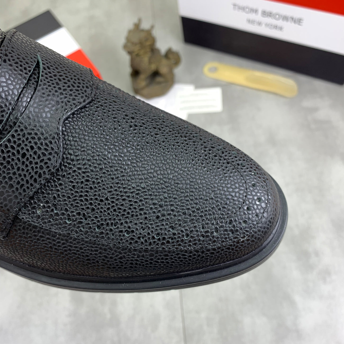 2025  Leather shoes Men