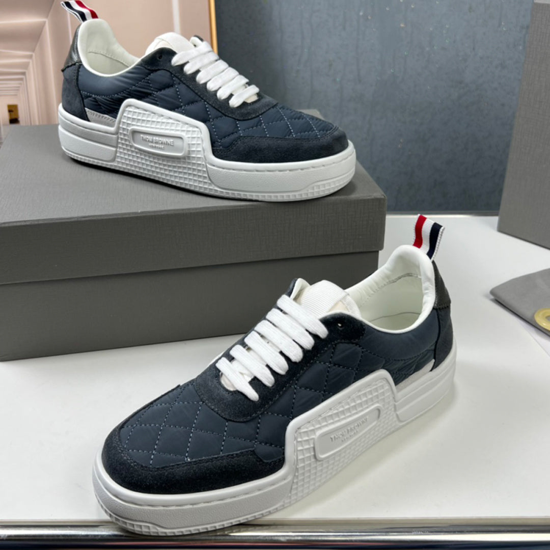 2025 Leather sneakers