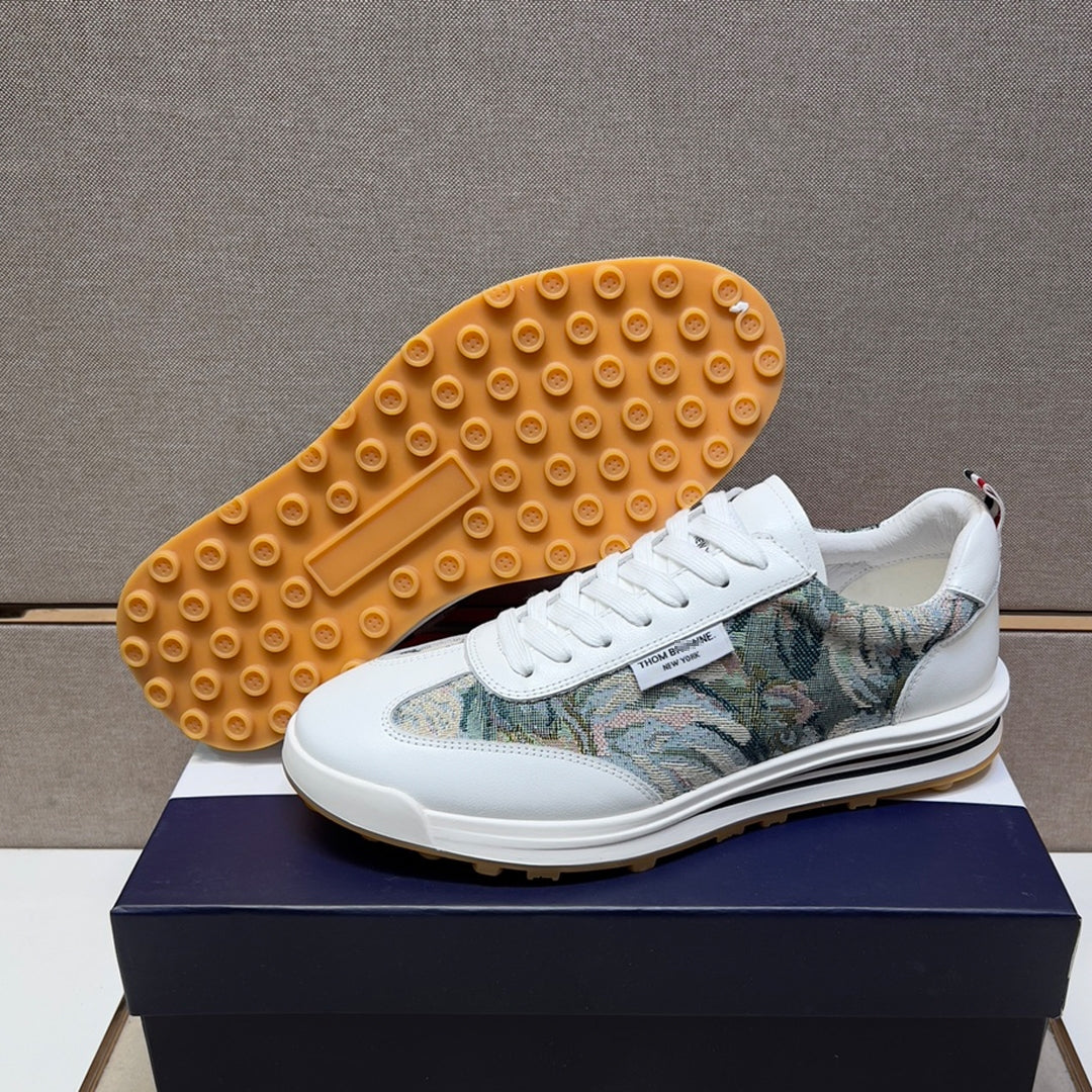 2025 Leather sneakers