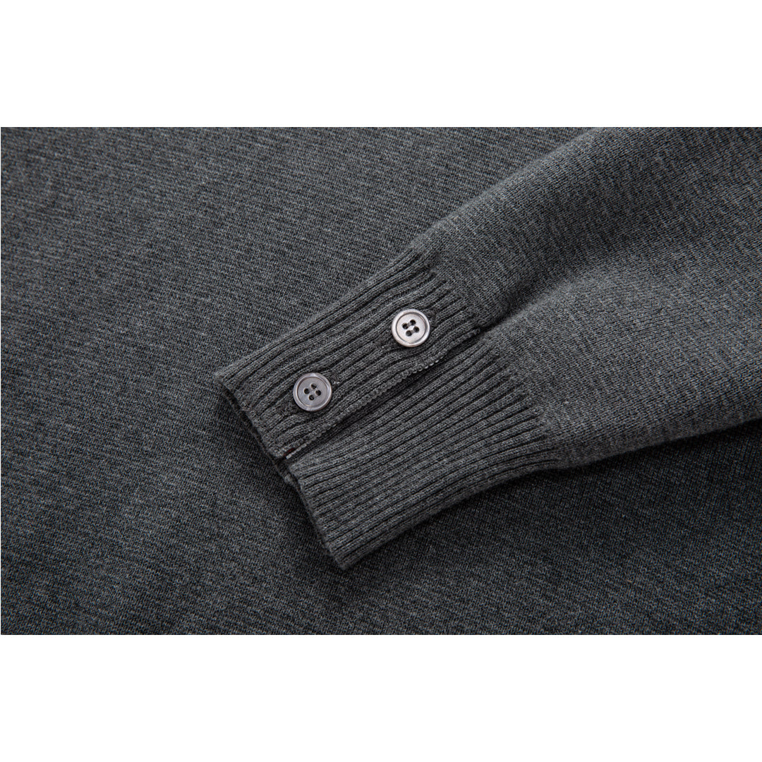 Round neck wool sweater