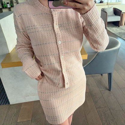 2025 Wool skirt suit