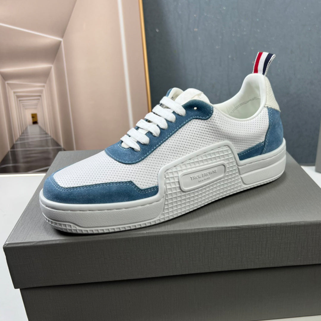 2025 Leather sneakers