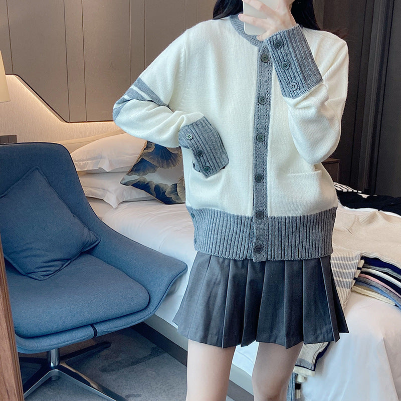 2025  Knitted cardigan