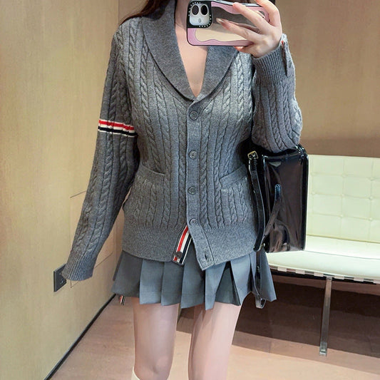 2025  Knitted cardigan