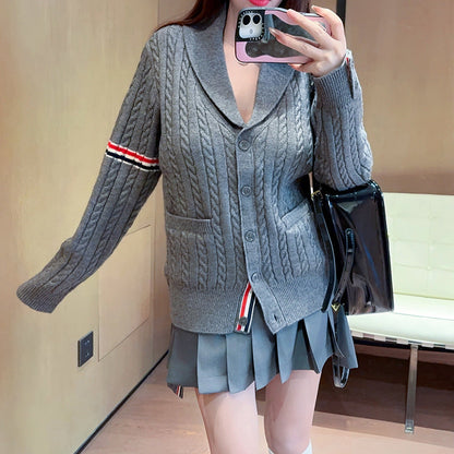 2025  Knitted cardigan