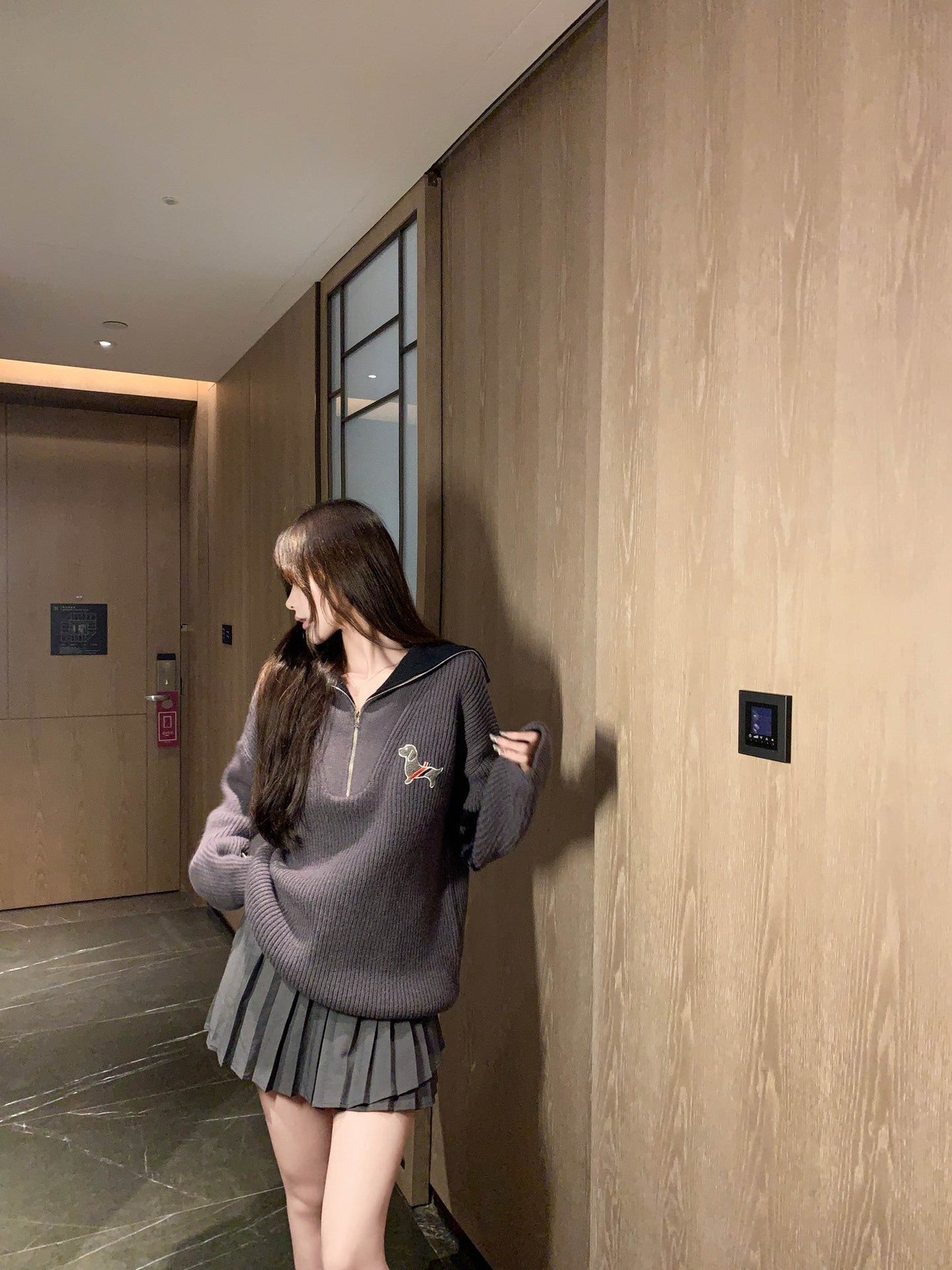 2025 Little Doll Collar Sweater