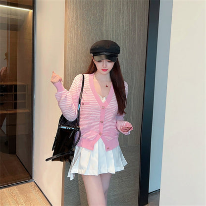 TNOM 2025  Chanel style sweater