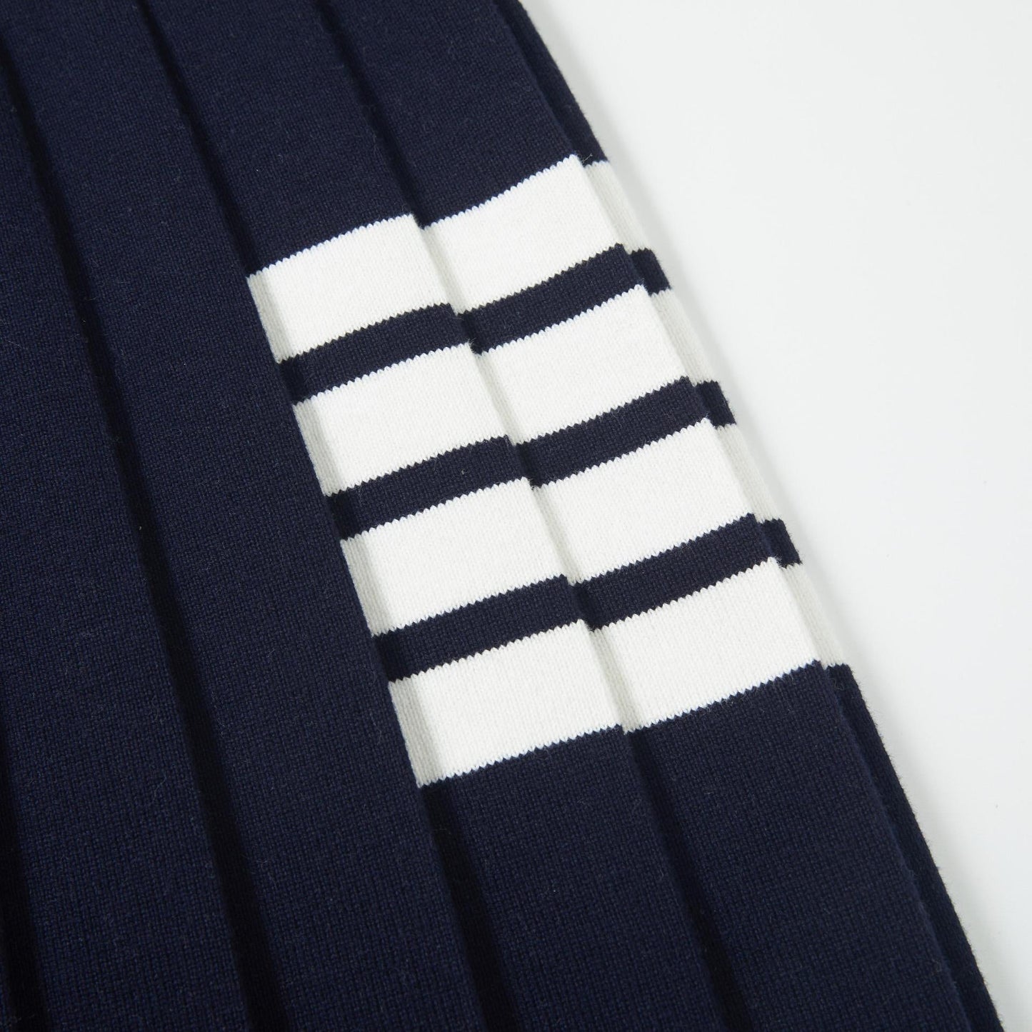 2025 knitted pleated skirt