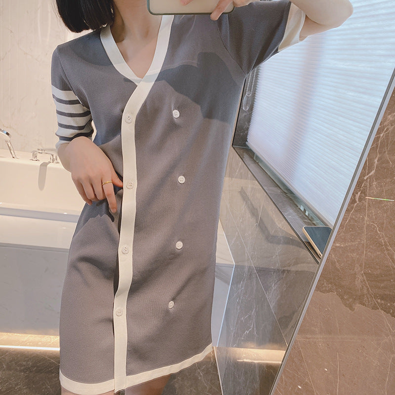 2025 Four-bar T-shirt dress