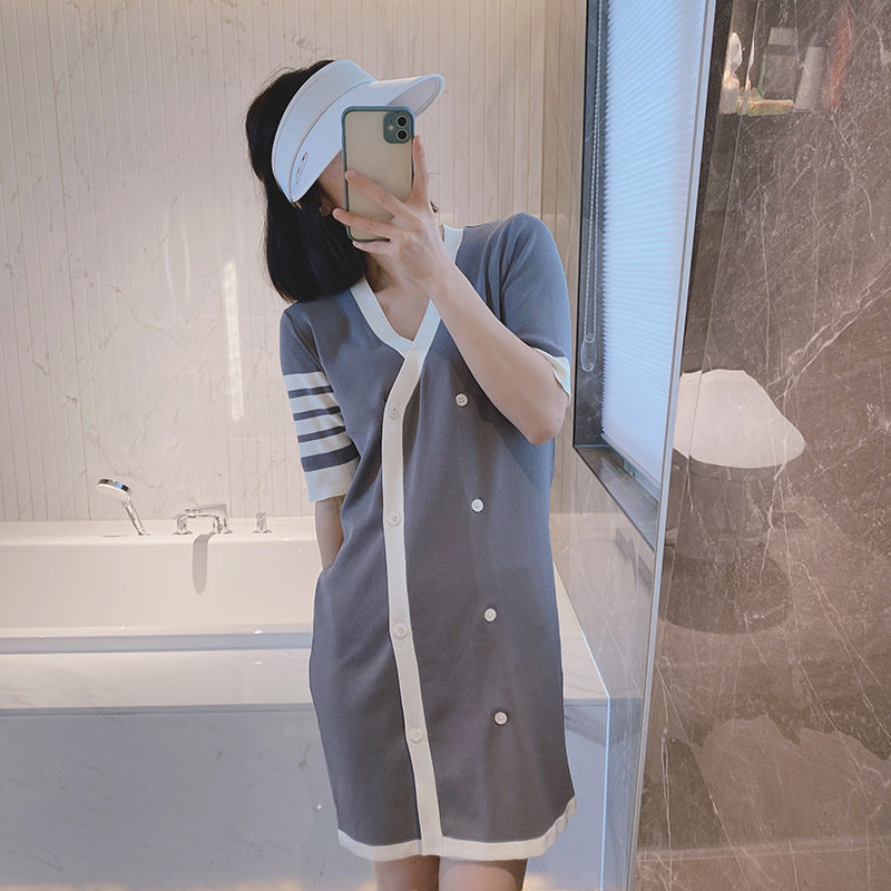 2025 Four-bar T-shirt dress