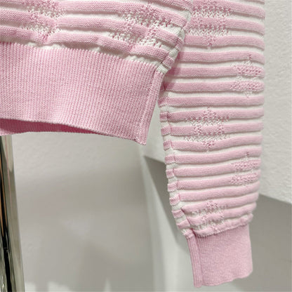 TNOM 2025  Chanel style sweater