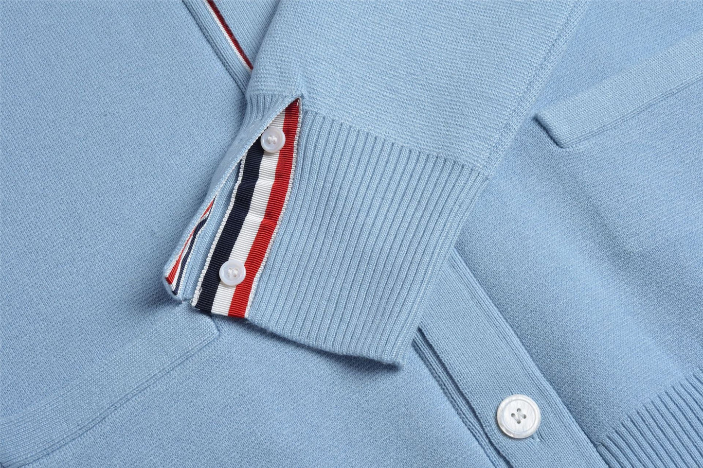 2025  Knitted cardigan