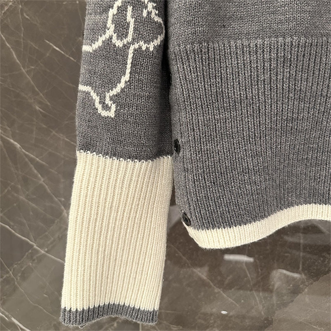 2025 Pullover sweater