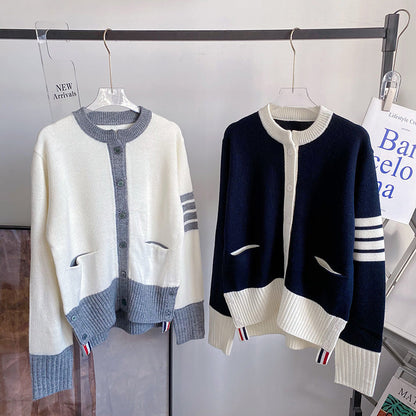 2025  Knitted cardigan