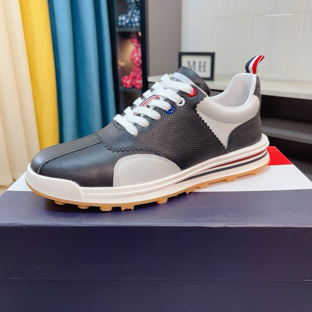 2025 Leather sneakers