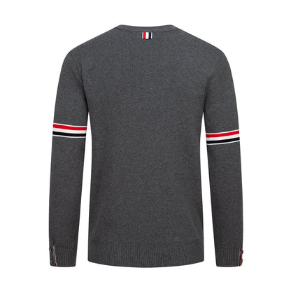 Round neck wool sweater