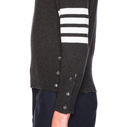 Round neck wool sweater