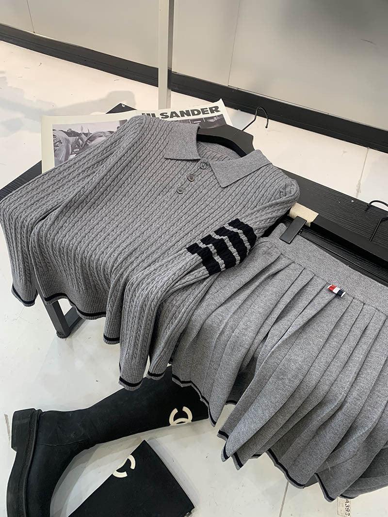 2025 Pleated skirt suit