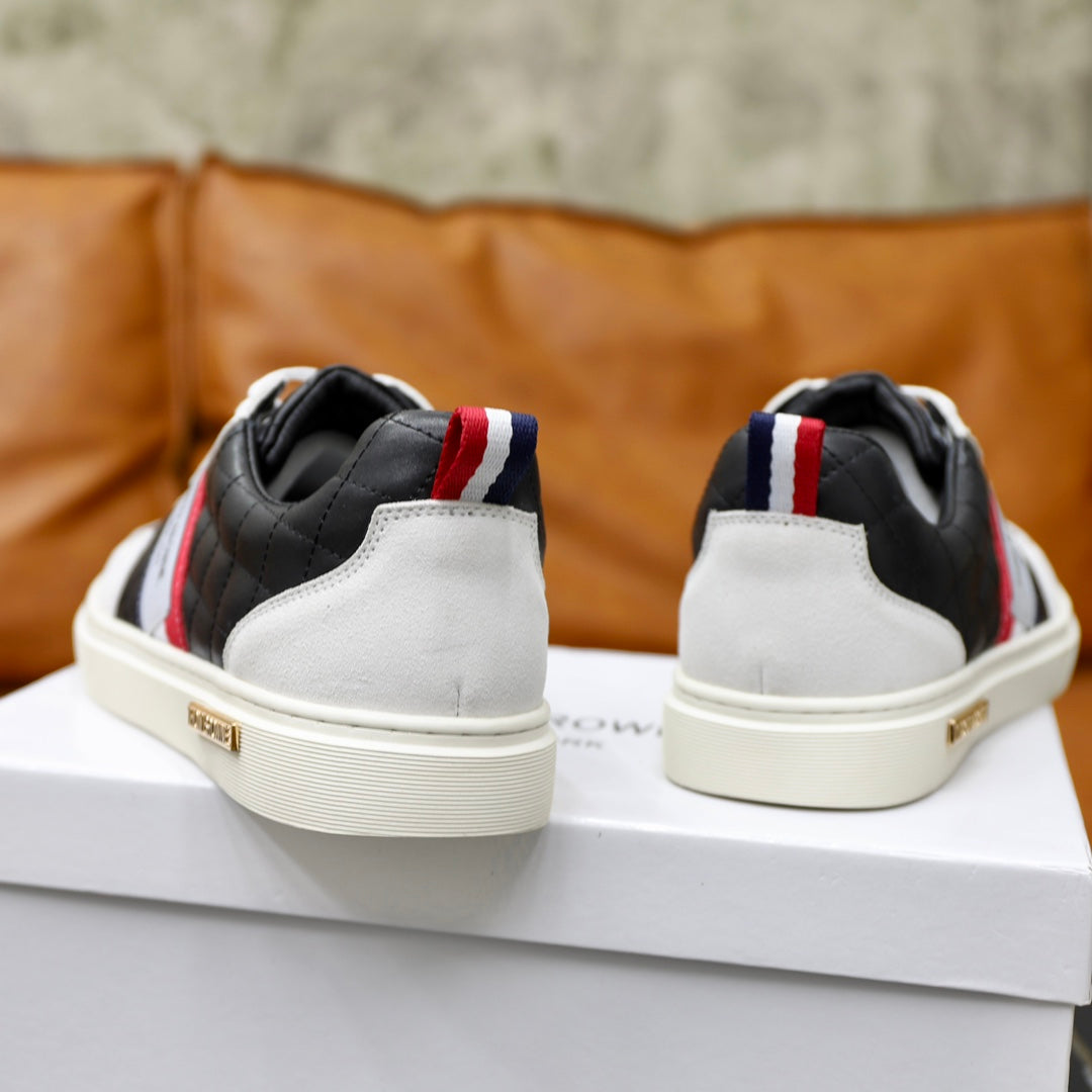 2025 Leather sneakers