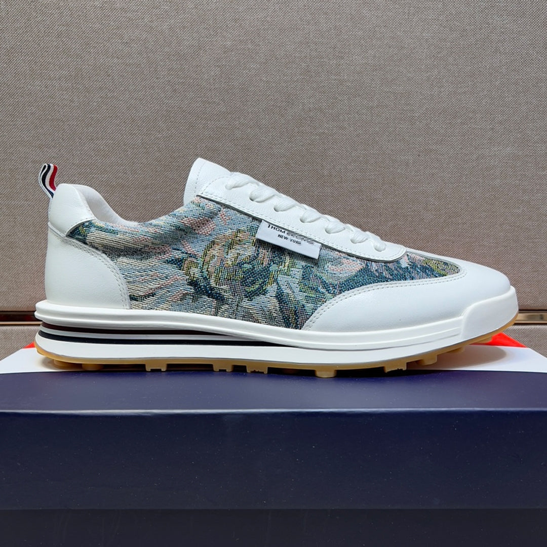 2025 Leather sneakers