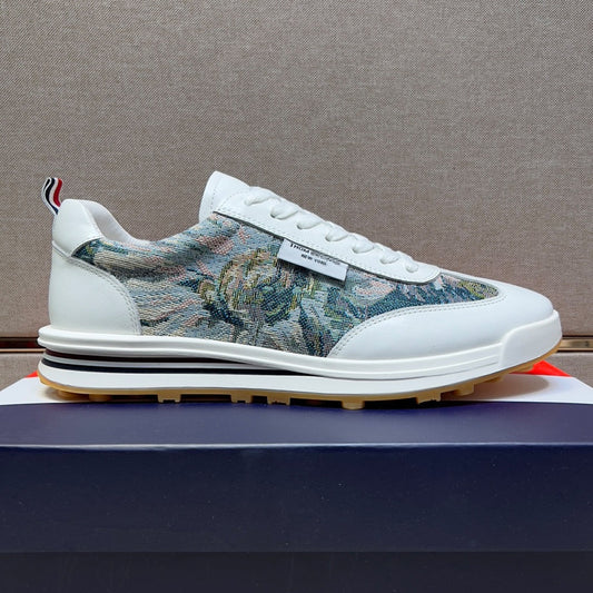 2025 Leather sneakers