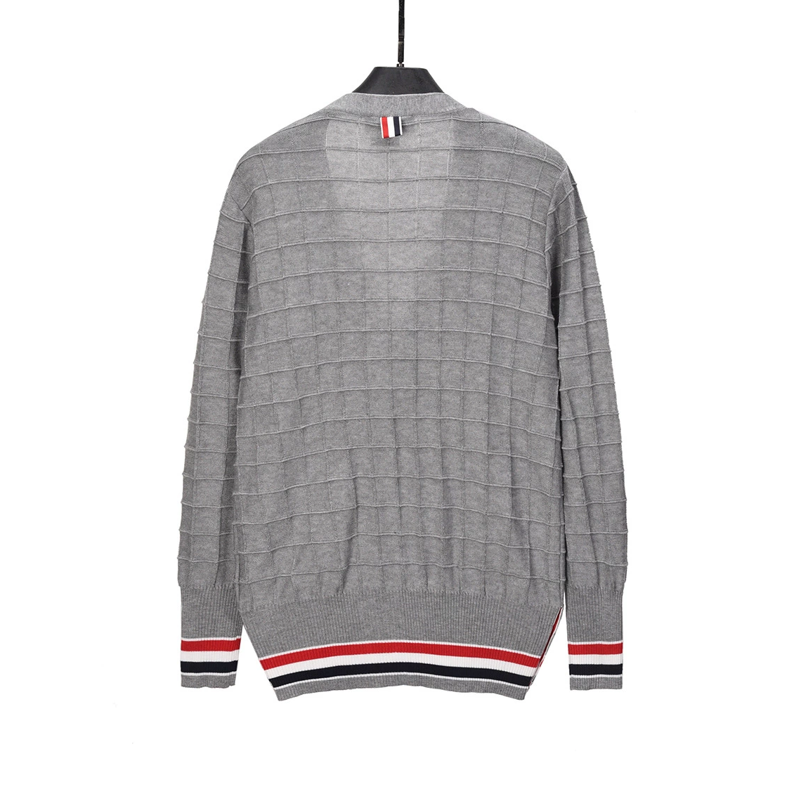 2025  Knitted cardigan