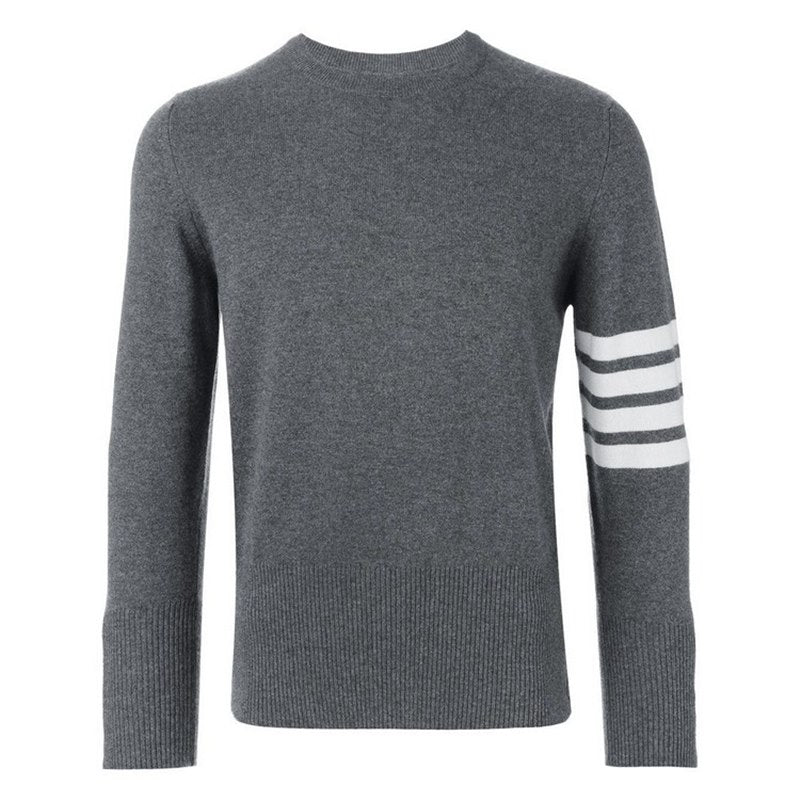 Round neck wool sweater