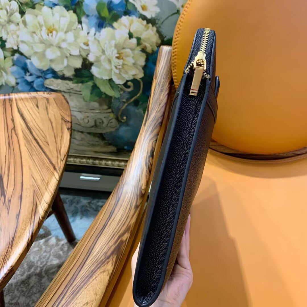 2025  Top-grade leather briefcase