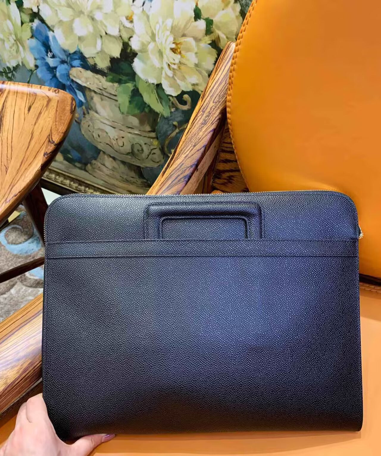 2025  Top-grade leather briefcase